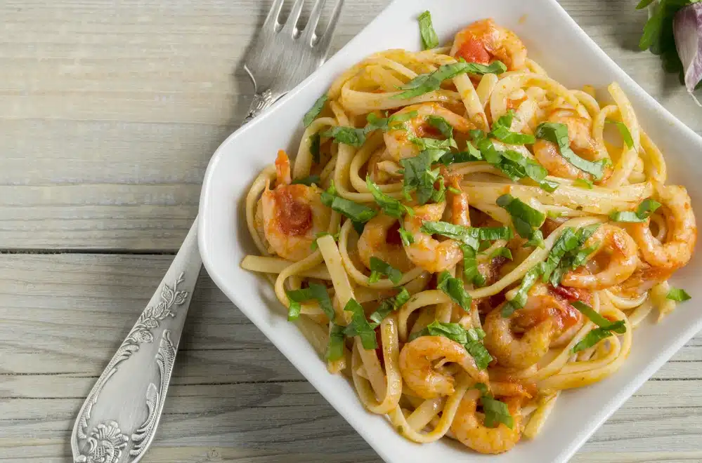 Espaguetis con frutos del mar