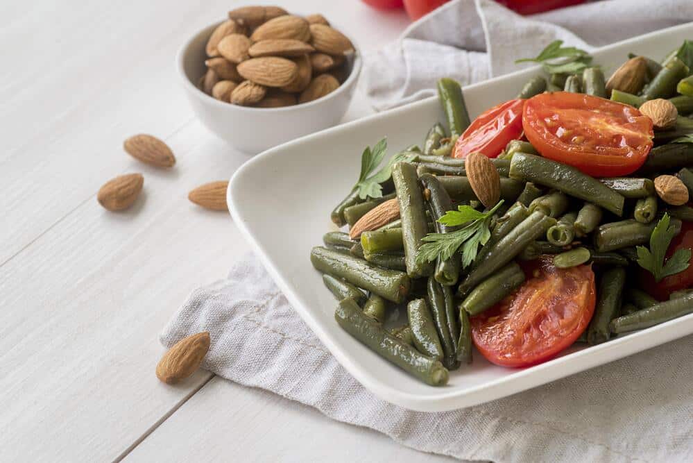 Legumbres con salsa andaluza